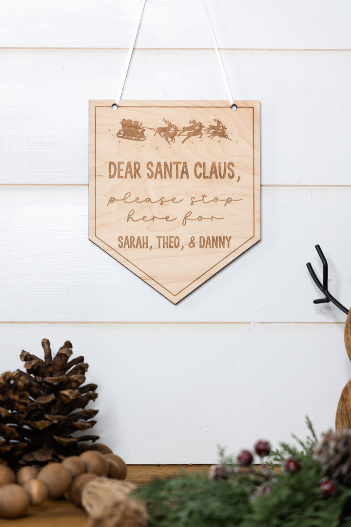 'Dear Santa' Hanging Sign