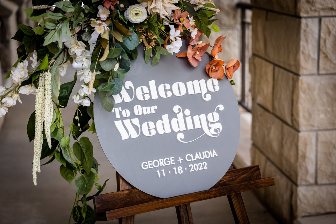 3D Acrylic Welcome Wedding Sign. Laser Welcome - Round Friday