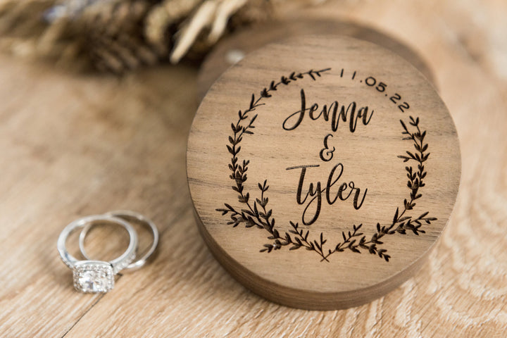 Engraved Round Wedding Ring Box