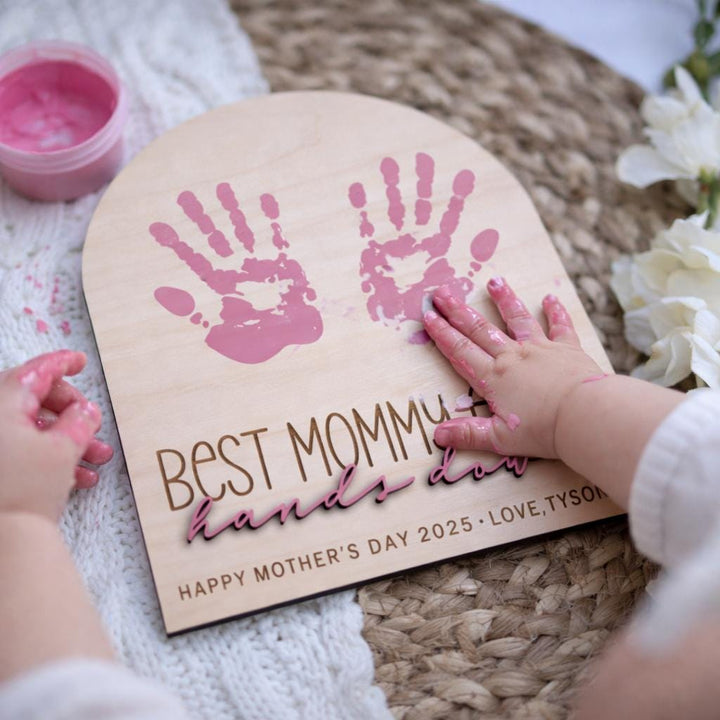 Personalized Arch Wood Handprint Sign For Mother&