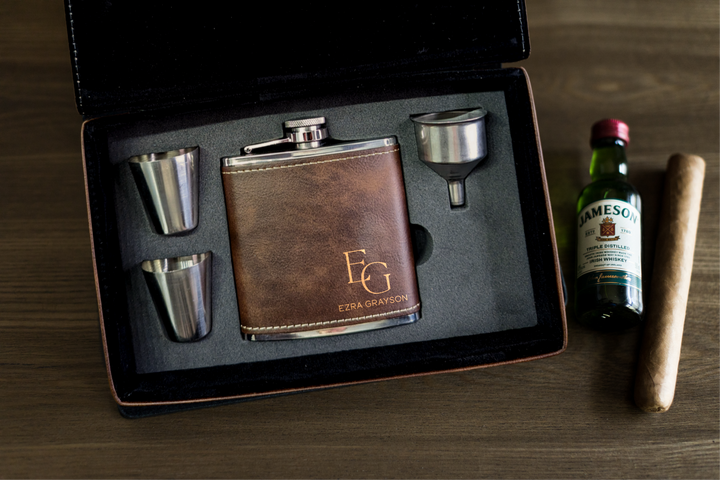 Personalized Flask Gift Set, Groomsmen Gift